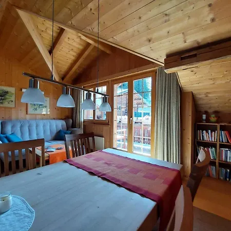 Apartment Stilvolle 3,5 Dachwohnung 